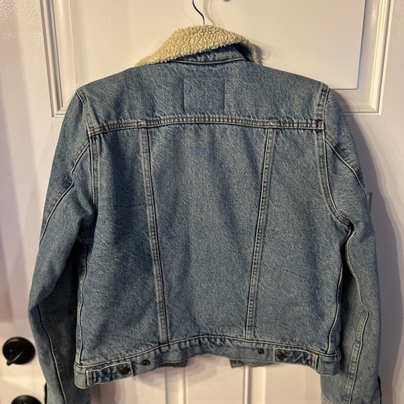 Levi’s Original Sherpa Trucker Jacket - Picture 3 of 3
